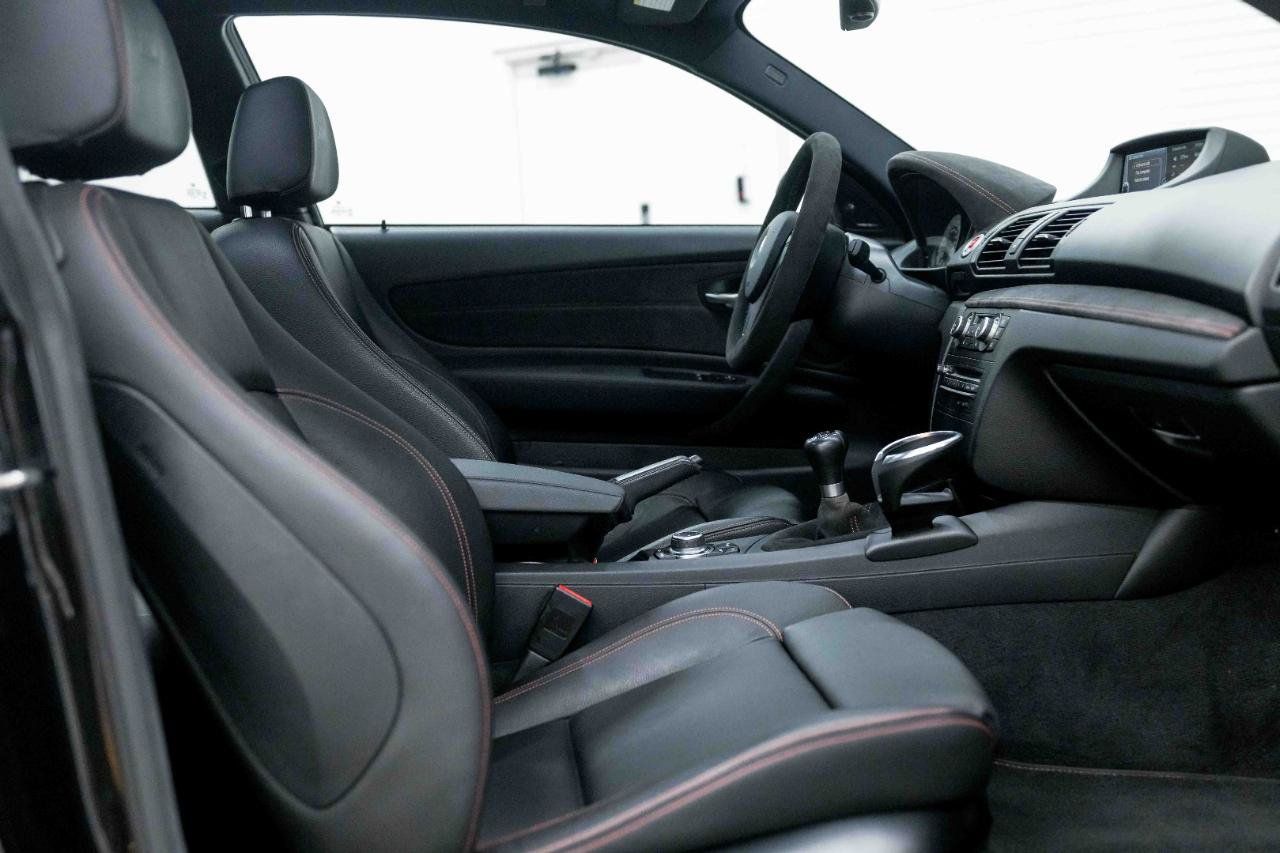 Used 2011 BMW 1 Series M RWD image 61