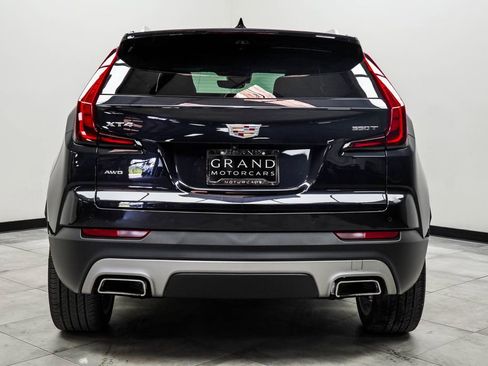 Used 2023 Cadillac XT4 Premium Luxury w/ Technology Package AWD/4WD image 9