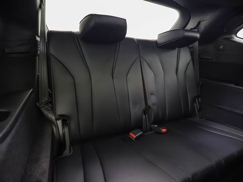 Used 2025 Acura MDX Type S image 31