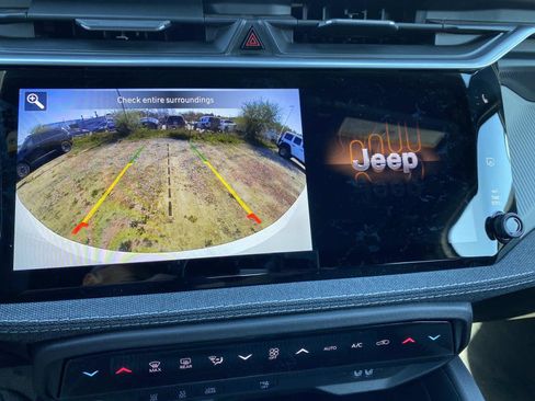 New 2026 Jeep Cherokee Laredo AWD/4WD image 11