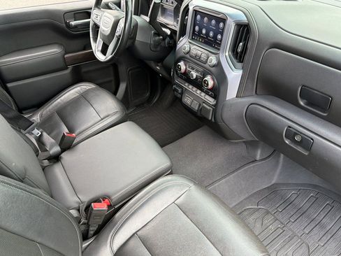 Used 2019 GMC Sierra 1500 SLT AWD/4WD image 18