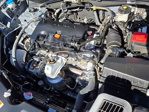 Used 2024 Honda HR-V Sport image 16