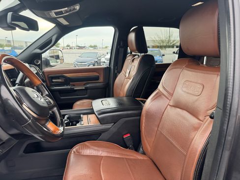 Used 2022 RAM 2500 Limited image 12