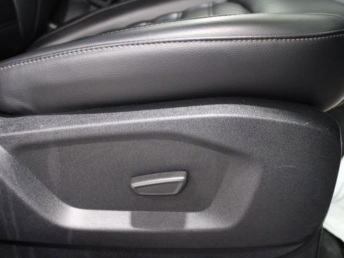 Used 2024 Ford Edge SEL image 26