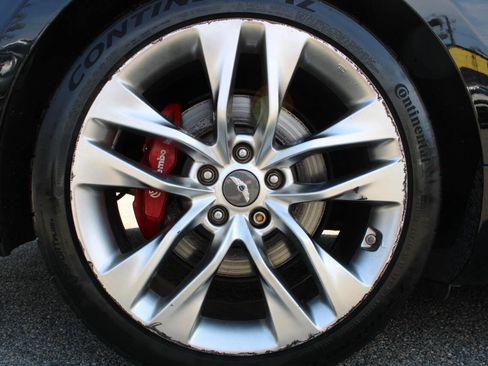 Used 2013 Hyundai Genesis 3.8 image 22