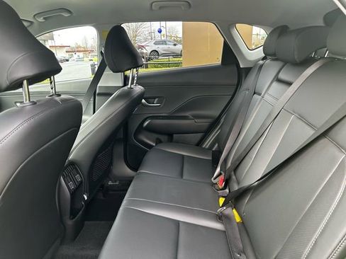 New 2026 Hyundai Kona SEL Premium image 9