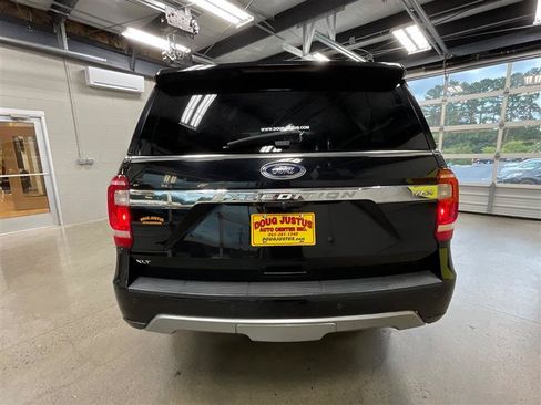 Used 2019 Ford Expedition Max XLT AWD/4WD image 4