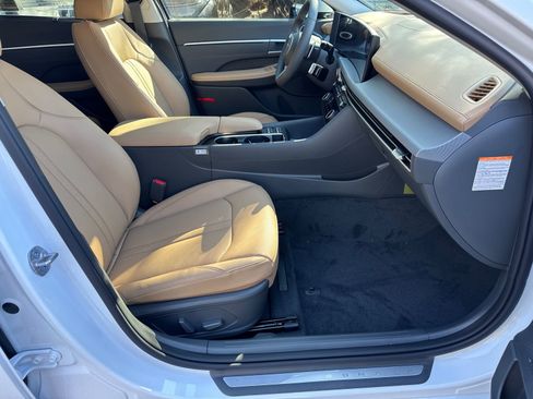 New 2026 Hyundai Sonata Limited image 14