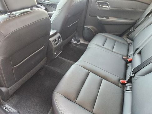 Used 2021 Nissan Rogue SL FWD image 22