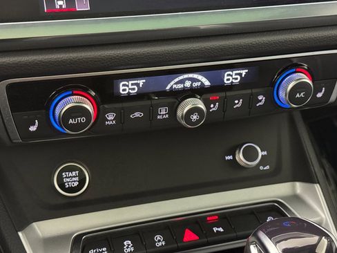 Used 2022 Audi Q3 2.0T Premium Plus image 19