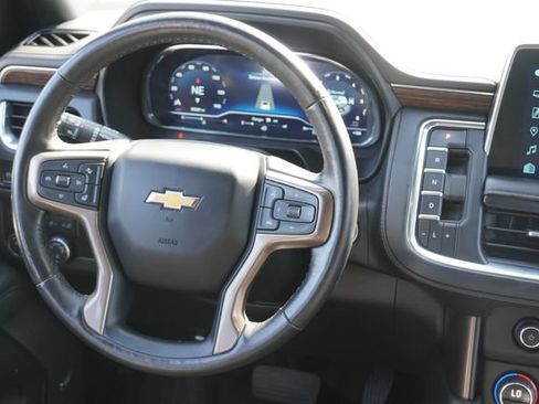 Used 2023 Chevrolet Tahoe High Country AWD/4WD image 13