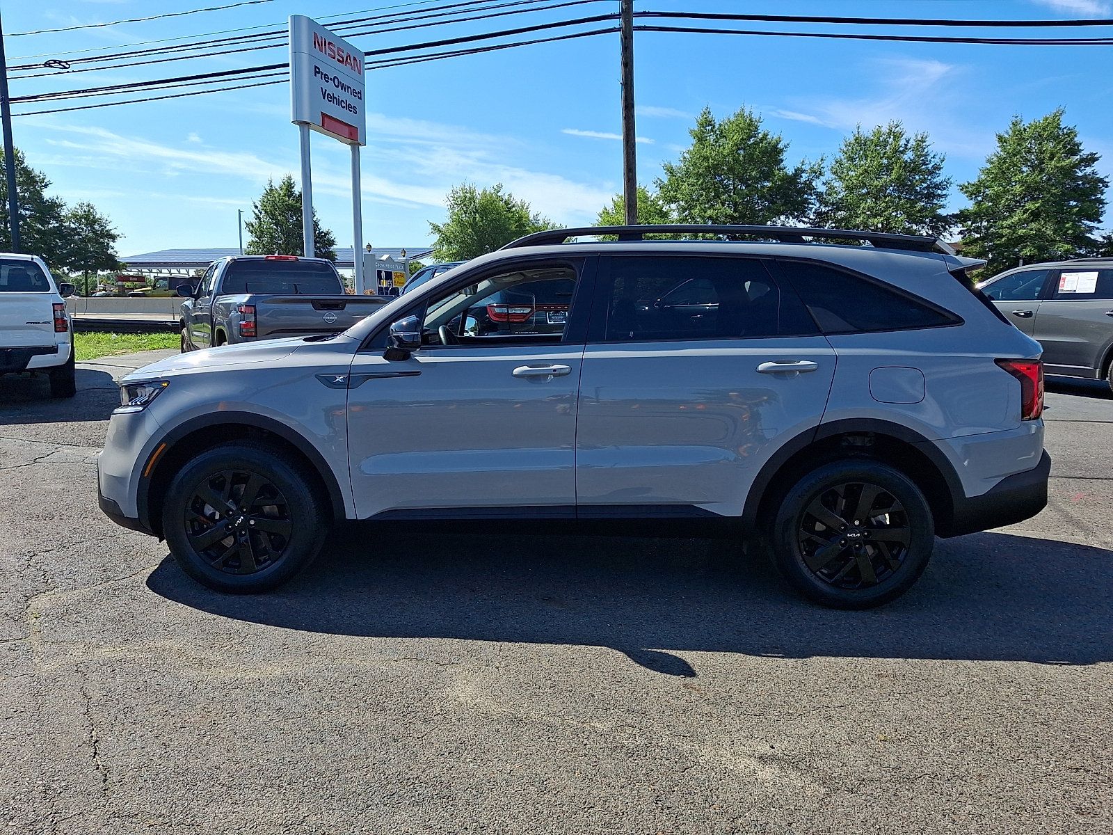 Used 2023 Kia Sorento S w/ Panoramic Sunroof Package AWD/4WD image 4