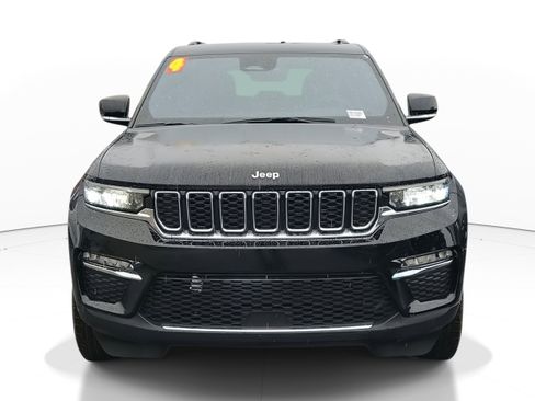 Used 2024 Jeep Grand Cherokee Limited image 2