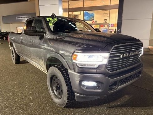 Used 2019 RAM 3500 Laramie image 3