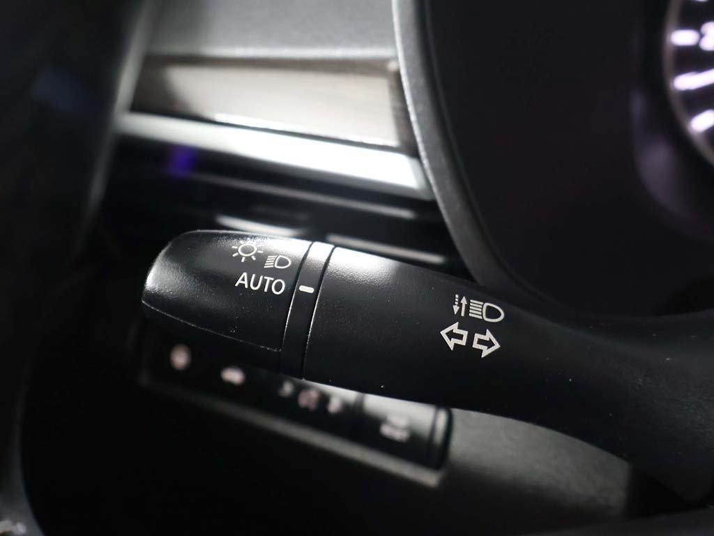 Used 2024 Nissan Altima 2.5 SL AWD/4WD image 41