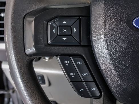 Used 2020 Ford F250 XL w/ STX Appearance Package AWD/4WD image 16