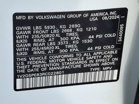 Certified 2024 Volkswagen ID.4 Pro AWD/4WD image 26