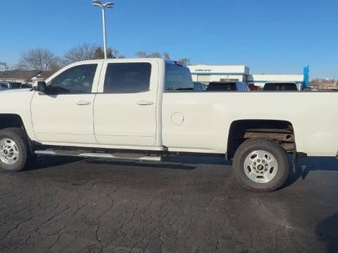 Used 2016 Chevrolet Silverado 2500 LT image 6