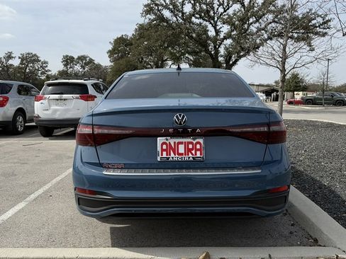 Used 2025 Volkswagen Jetta S image 7