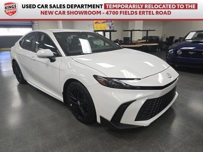 Used 2025 Toyota Camry SE