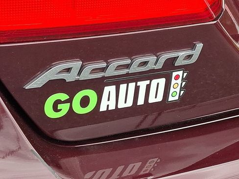 Used 2015 Honda Accord Sport image 31