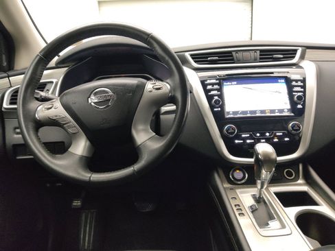 Used 2018 Nissan Murano SV FWD image 22