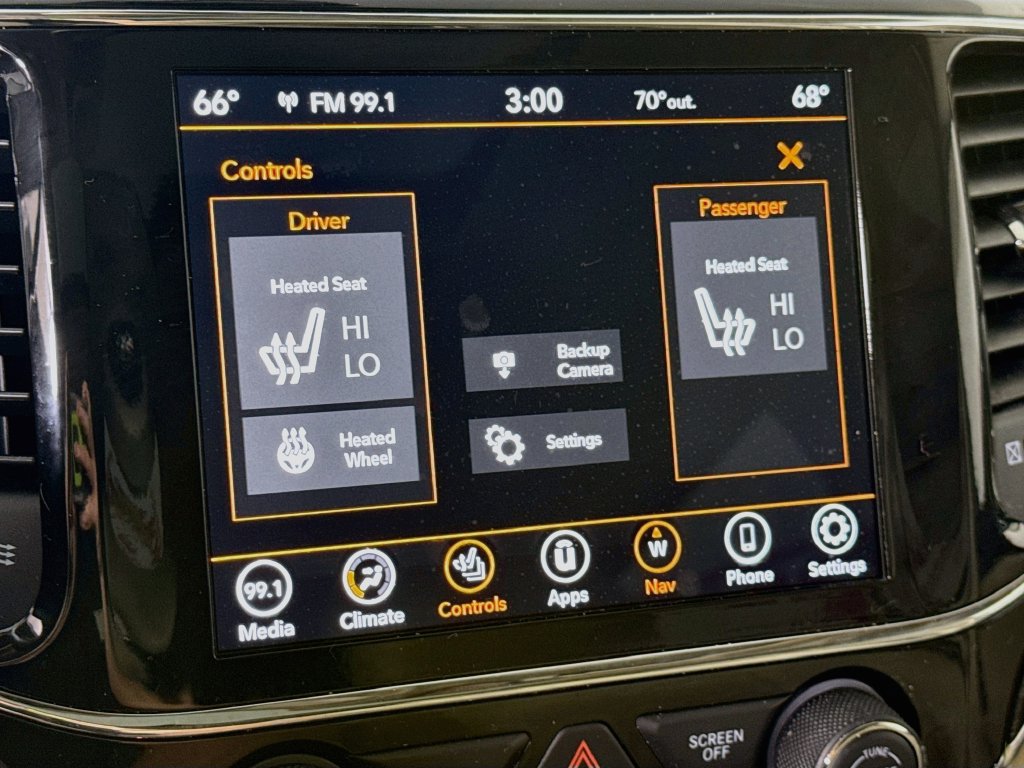 Used 2021 Jeep Grand Cherokee Limited w/ Premium Lighting Group AWD/4WD image 10