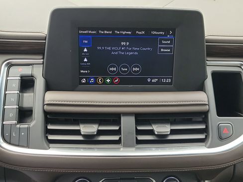 Used 2022 Chevrolet Suburban LS AWD/4WD image 26