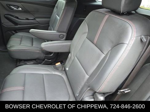 Used 2023 Chevrolet Traverse RS image 10