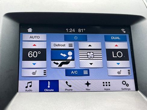 Used 2016 Ford Edge SEL w/ Equipment Group 201A AWD/4WD image 18