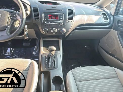 Used 2015 Kia Forte LX w/ Popular Package FWD image 15