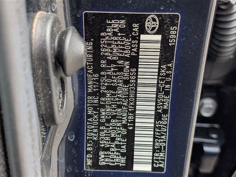 Used 2017 Toyota Camry SE w/ Moonroof Package FWD image 25