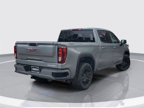 New 2026 GMC Sierra 1500 Elevation image 3