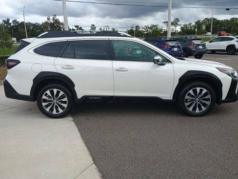 Certified 2023 Subaru Outback Touring XT image 4