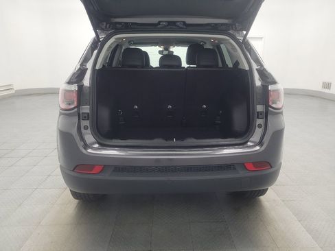 Used 2019 Jeep Compass Latitude w/ Cold Weather Group AWD/4WD image 29