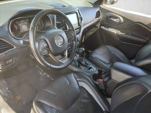 Used 2019 Jeep Cherokee Limited AWD/4WD image 9