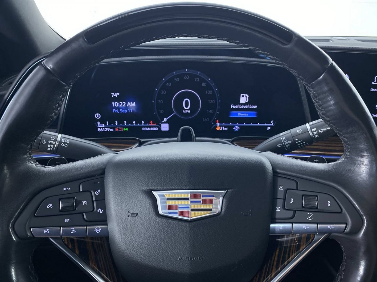 Certified 2023 Cadillac Escalade Premium Luxury w/ Performance Package AWD/4WD image 3