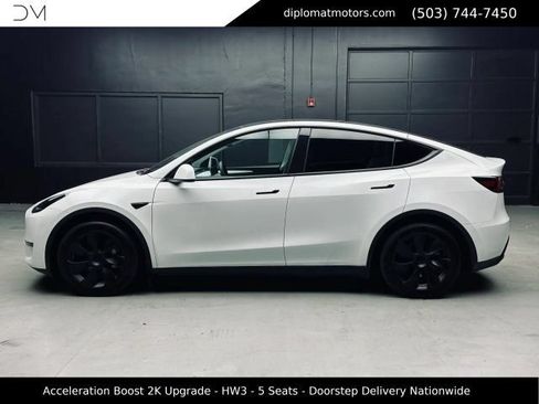Used 2023 Tesla Model Y Long Range AWD/4WD image 4