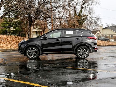 Used 2020 Kia Sportage SX image 2