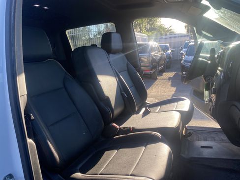 Used 2022 Chevrolet Silverado 2500 W/T w/ WT Convenience Package image 19