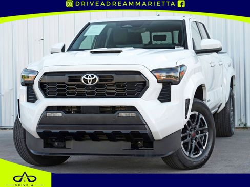 Used 2024 Toyota Tacoma TRD Sport w/ TRD Sport Premium Package image 1