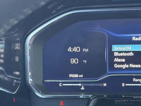 Used 2025 Chevrolet Silverado 1500 LTZ w/ LTZ Premium Package image 22