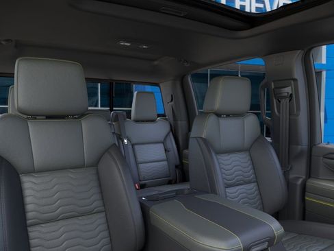 New 2026 Chevrolet Silverado 2500 ZR2 AWD/4WD image 24