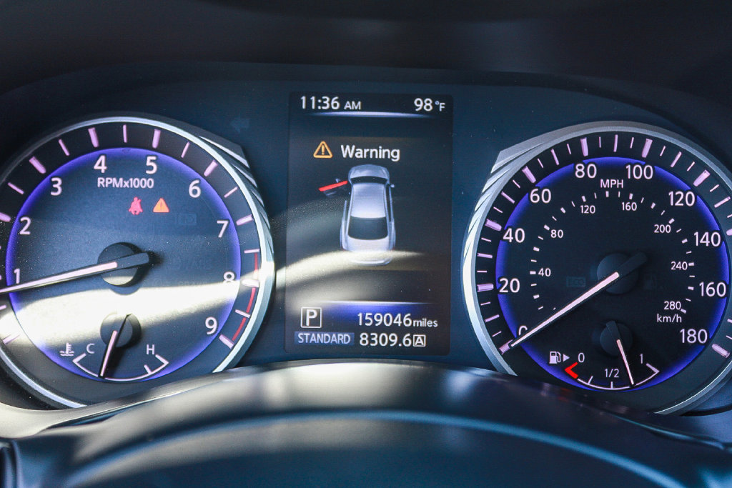 Used 2015 INFINITI Q50 Premium w/ Navigation Package RWD image 23