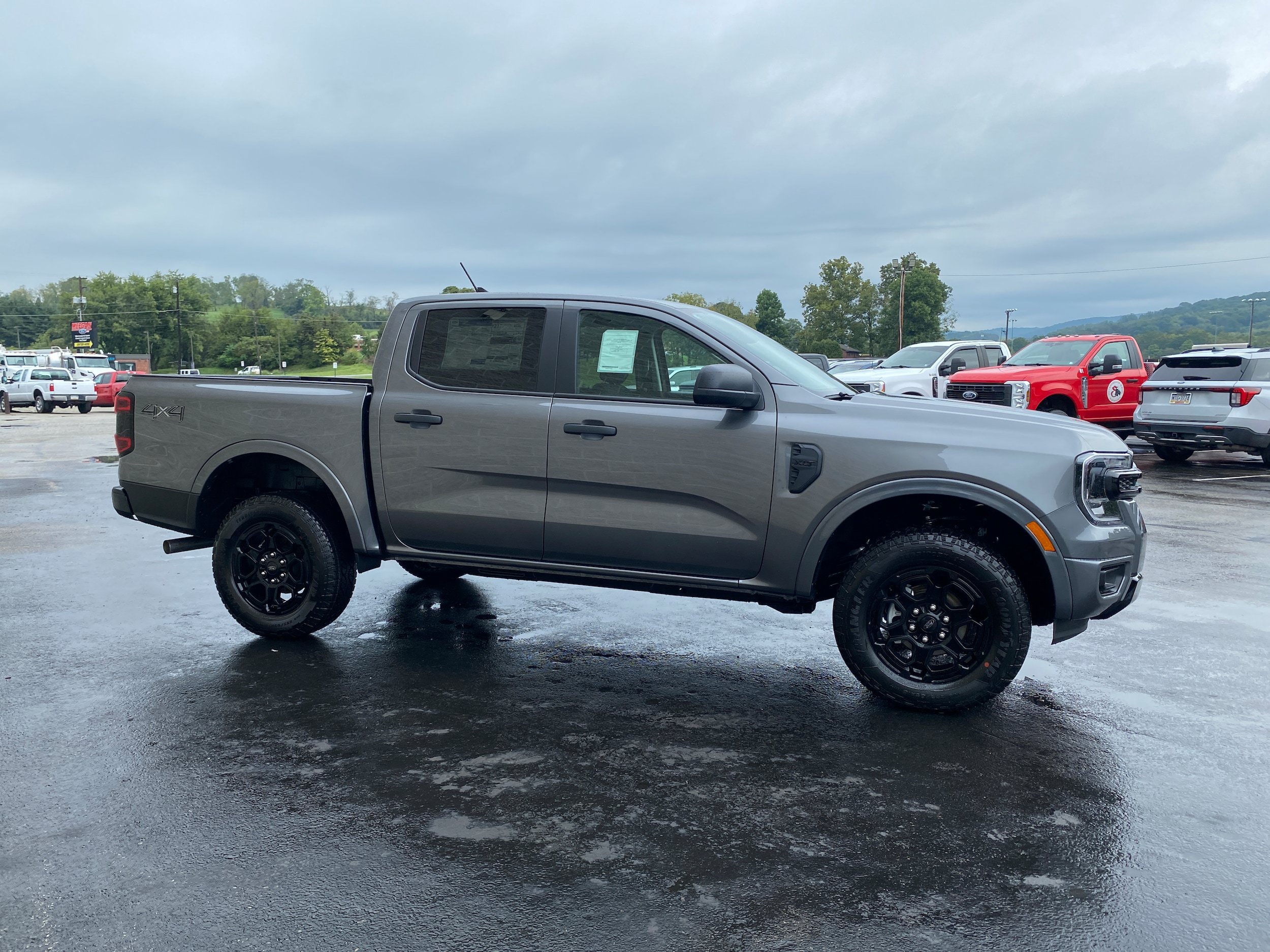 New 2026 Ford Ranger XLT w/ Black Appearance Package AWD/4WD image 10