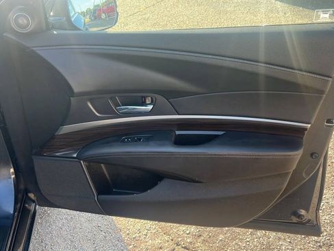 Used 2014 Acura RLX w/ Technology Package FWD image 26