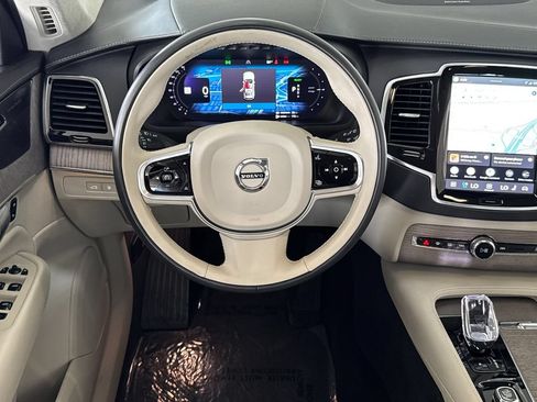 Certified 2023 Volvo XC90 T8 Ultimate w/ Lounge Package AWD/4WD image 13