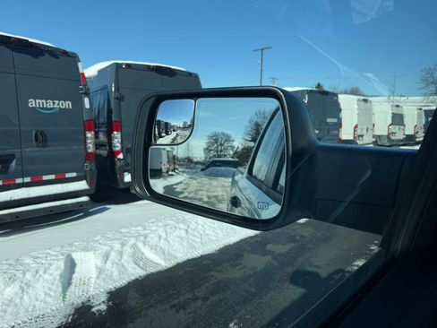 Used 2024 RAM 1500 Big Horn image 17