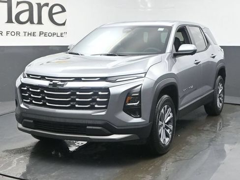 New 2026 Chevrolet Equinox LT w/ Convenience Package II FWD image 7