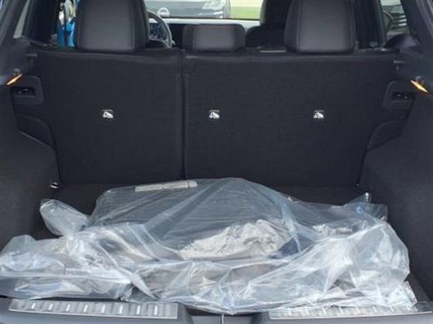 New 2025 Nissan Kicks SR w/ Illumination Package image 32